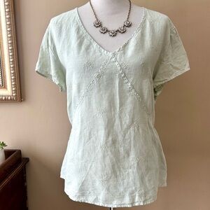 CP Shades Irish Linen Short Sleeve Top Blouse V-Neck Light Green Embroidered L